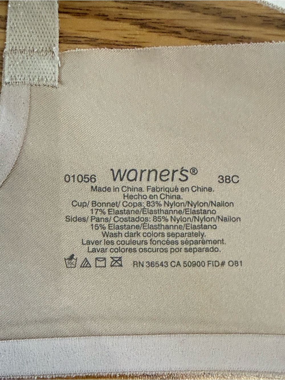 Warner’s Soft Taupe No Wire Soft Molded Cups. 2 hooks. Very soft, not stiff. - Picture 3 of 6